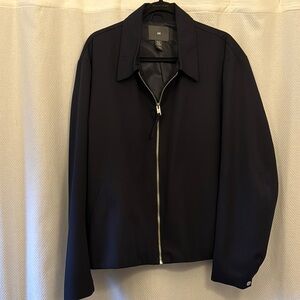 H&M Black Lightweight Shirt Jacket with Zip-Up Design